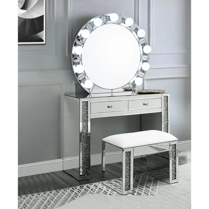 Accent Mirror