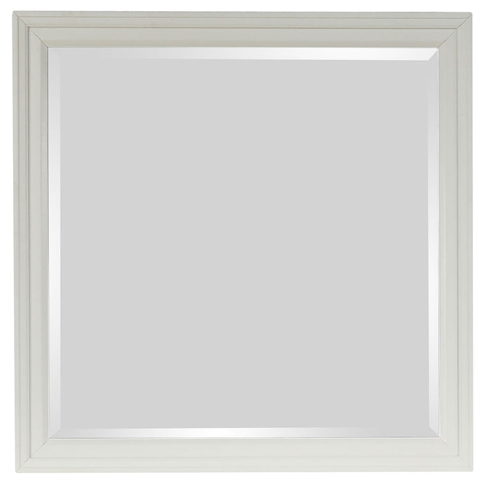 Sandy Beach 4 & 5 Piece Pc Bedroom Set Cal.King & E.King