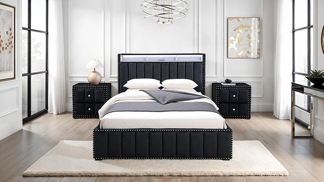 Farese Queen Bed w/ 2 Nightstands
