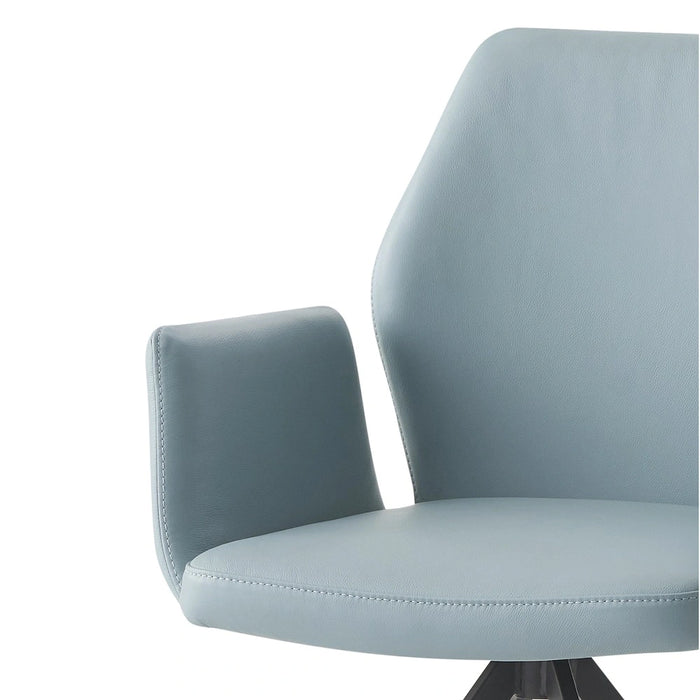 Arm Chair w/Swivel