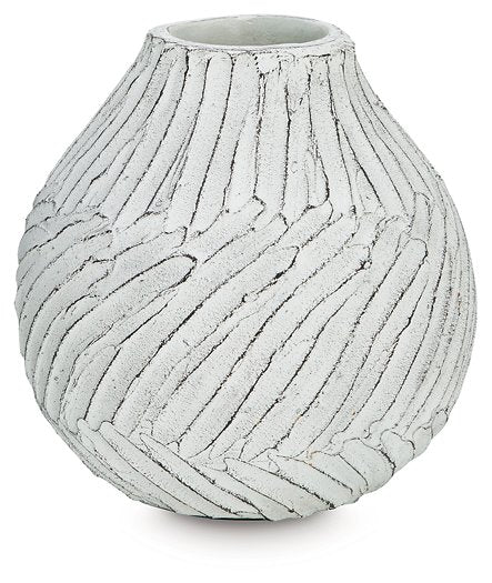Shelvie Vase