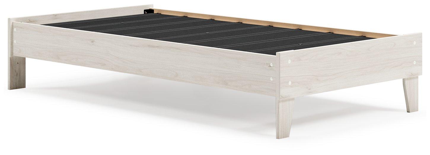 Socalle Panel Bed